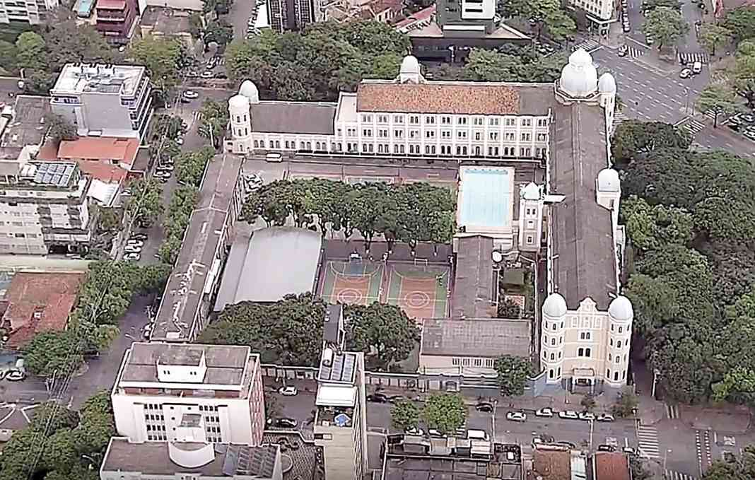 Faculdade Arnaldo adquire campi da Fead Diário do Comércio