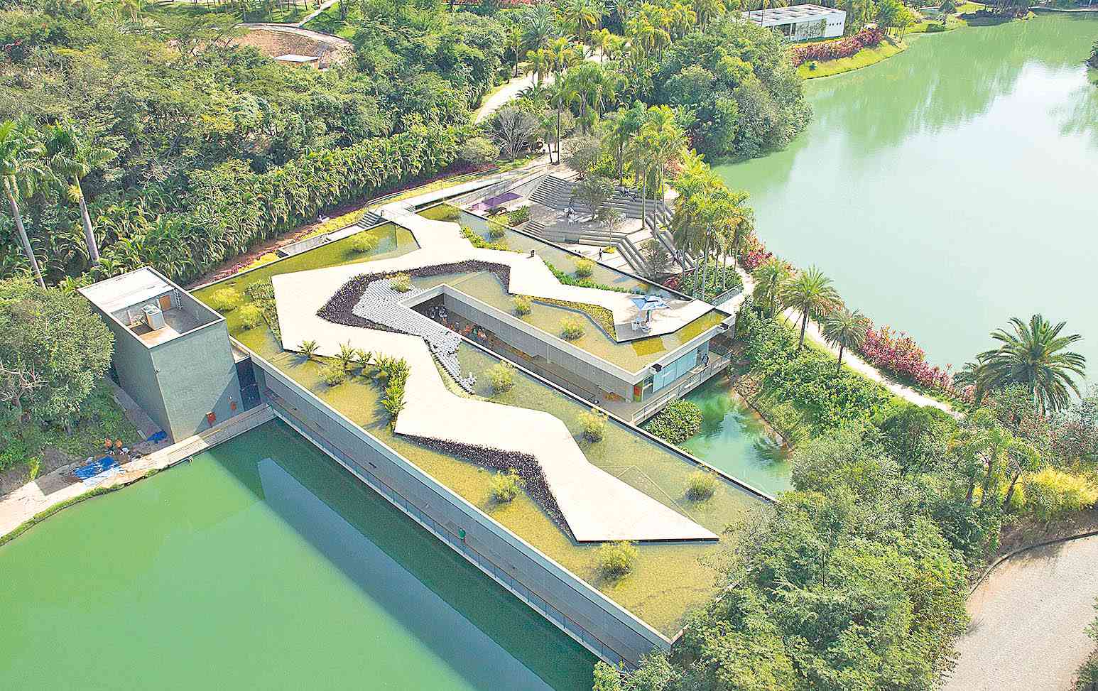 DER autoriza obra de estrada no Inhotim