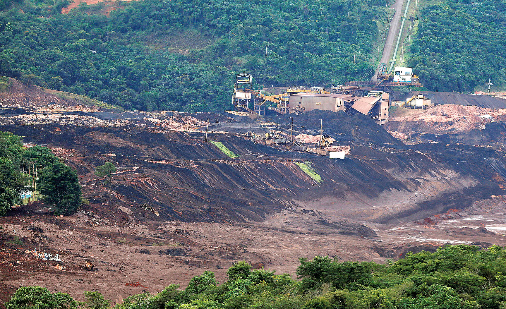 Causa do rompimento de barragem pode ser liquefação