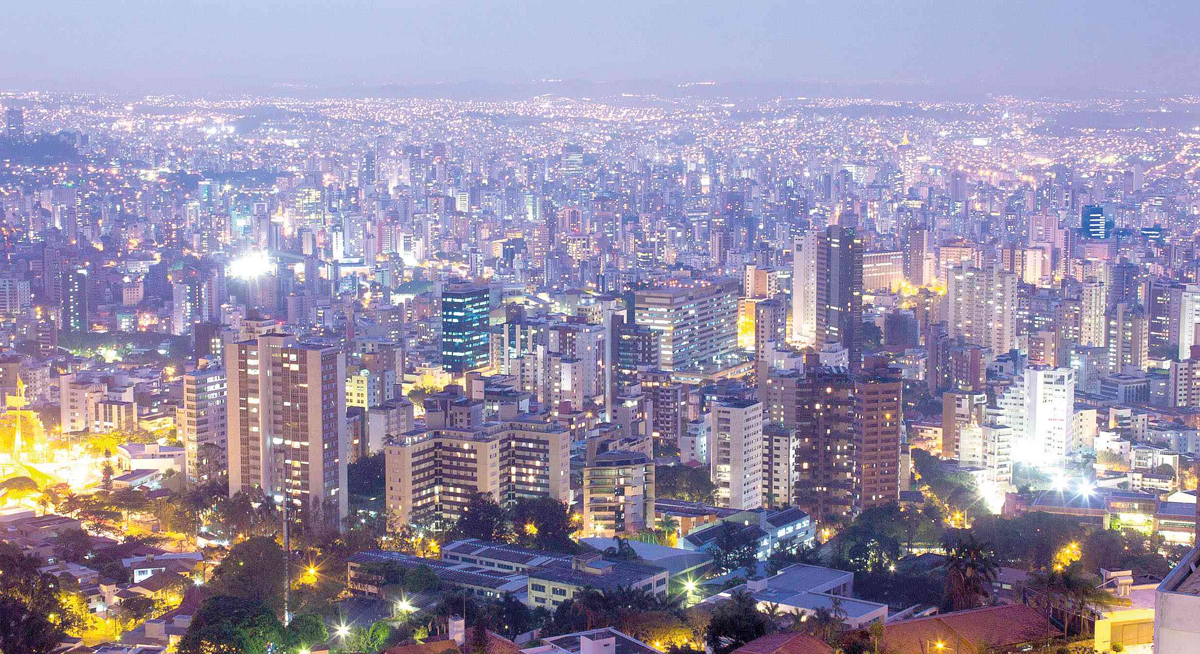 Após três anos de queda, vendas de imóveis voltam a subir em BH