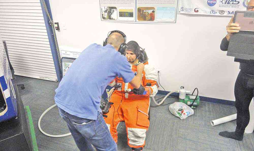 Nasa cancela 1ª caminhada espacial feminina por falta de trajes adequados