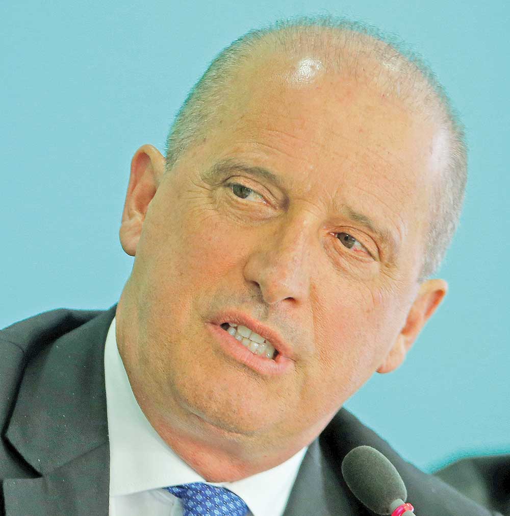 Onyx nega troca de cargos por votos