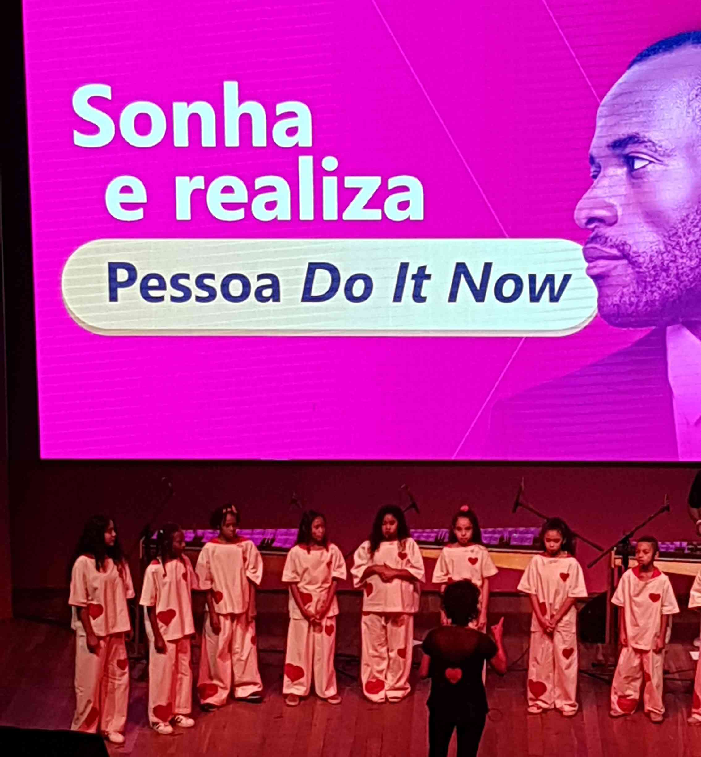 Do It Now propõe “fazer acontecer”