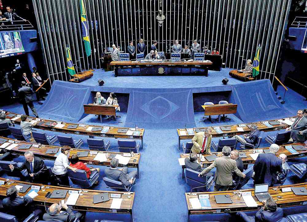 Votação de MPs fica para 3 de junho