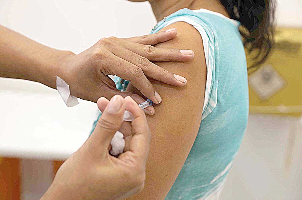 Vacinação contra Covid-19 será ampliada para população entre 18 e 59 anos