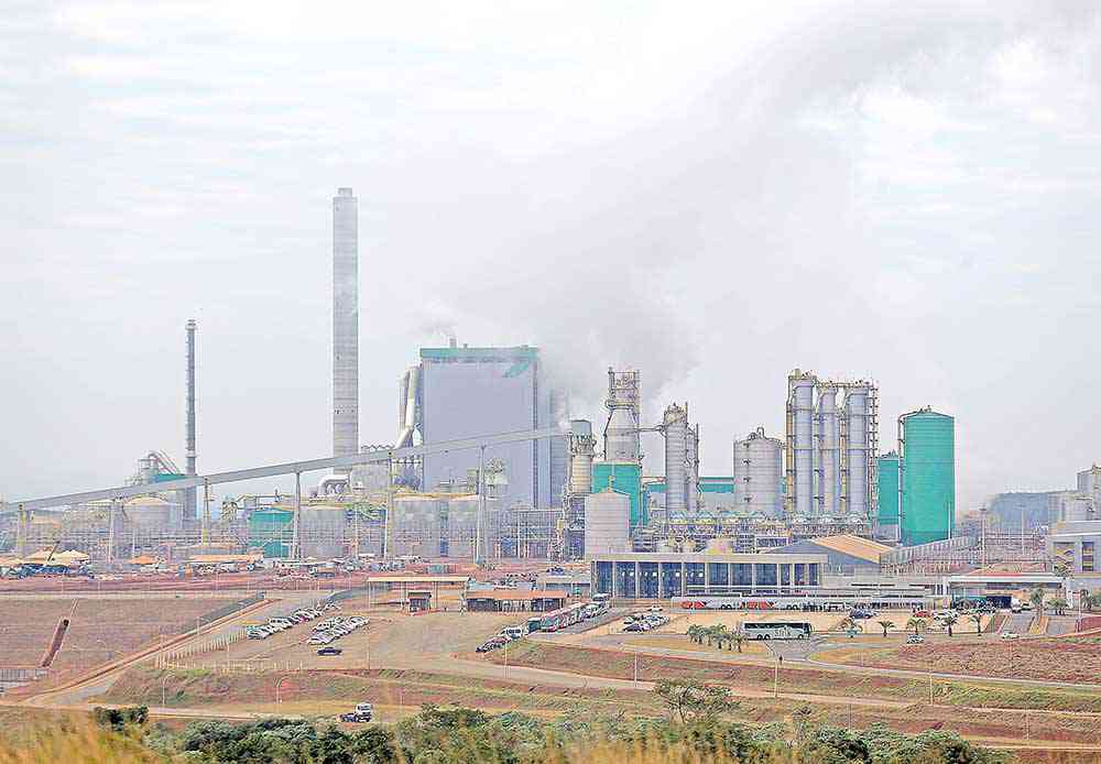 Atividade industrial próxima da estagnação