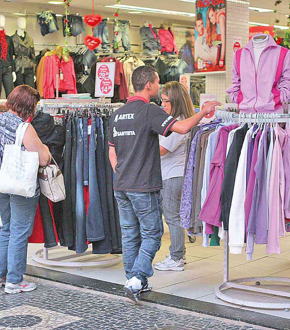 Varejo registra queda de 0,3% nas vendas no Estado em abril