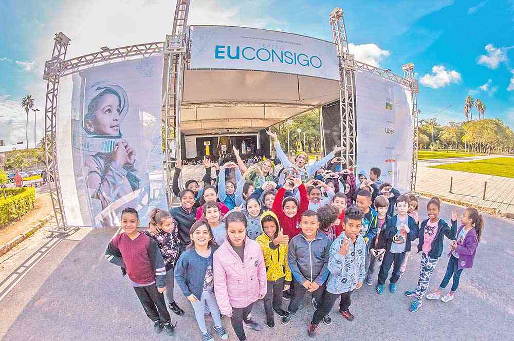 “Conexão Cultural” leva arte para a população