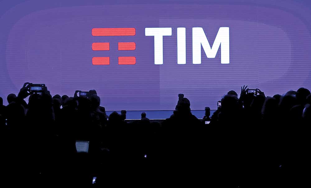 TIM e Vivo assinam memorando para compartilhar infraestrutura de rede