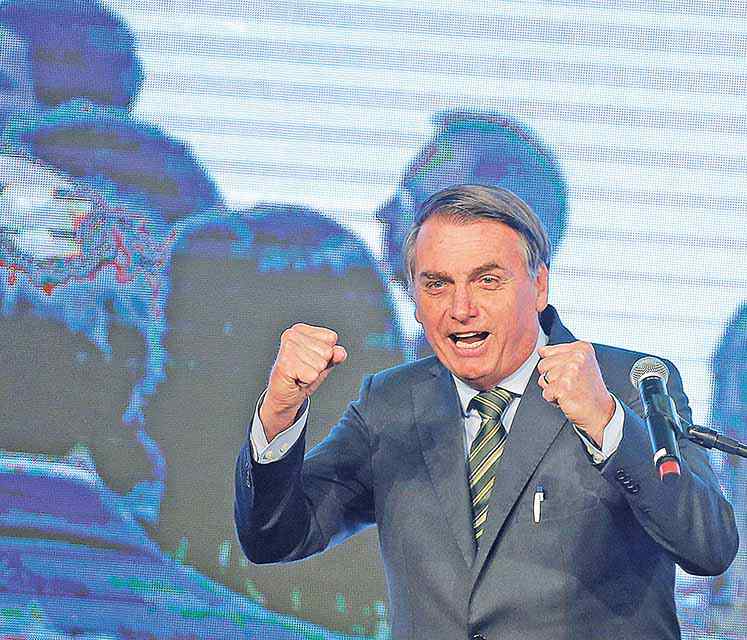 Receita Federal resiste a pressão de Bolsonaro
