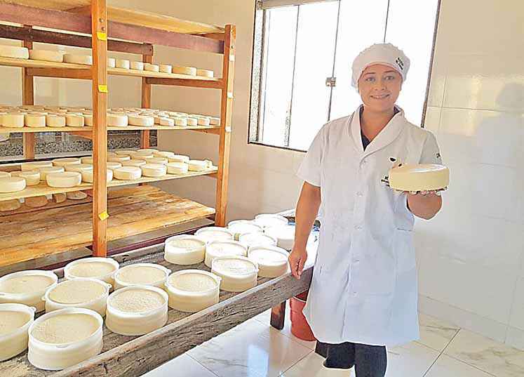 Jovem empresária produz queijo premiado na França