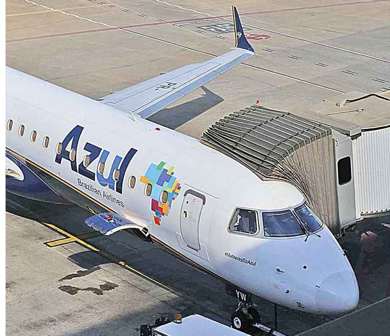 Azul faz parceria com Mercado Livre para entregas no Brasil