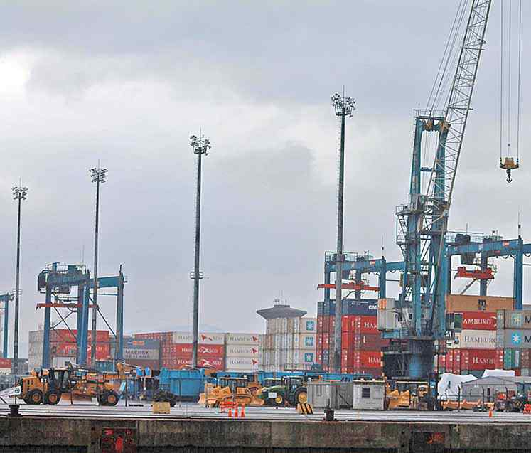 PF apura fraude no Porto de Santos