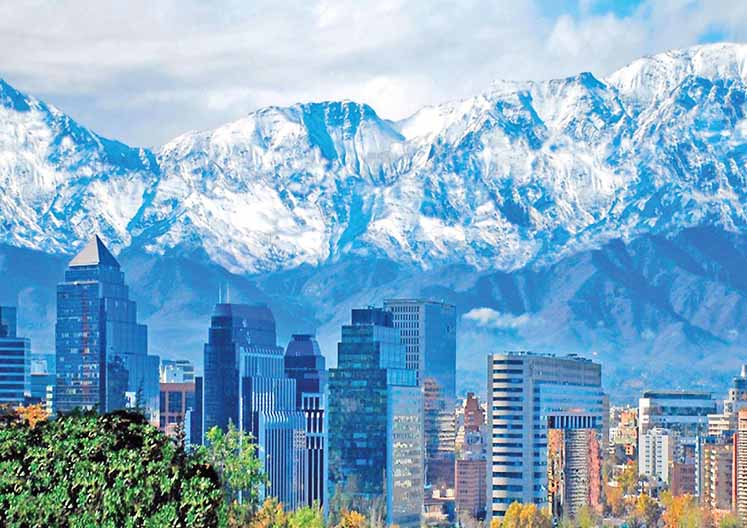 Entre os destinos internacionais mais procurados está Santiago do Chile, com tíquete médio de R$ 1.600 - Crédito: Divulgação