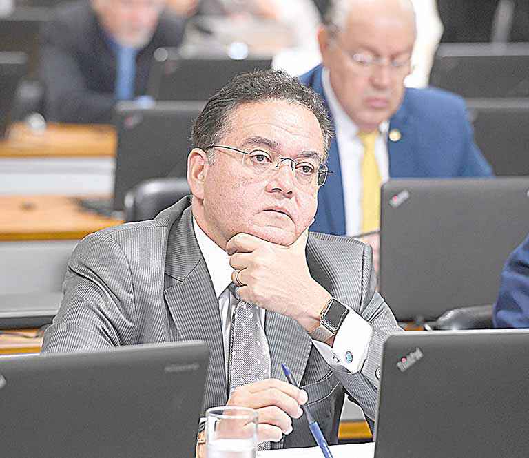 Relator inclui IVA dual na proposta do Senado Federal
