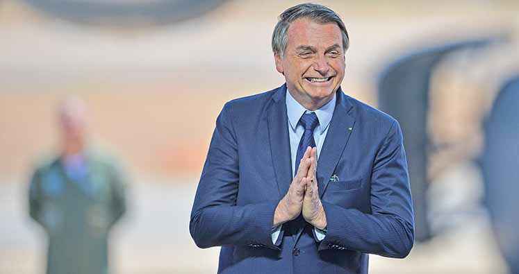 Bolsonaro sinaliza apoio à revisão no teto de gastos