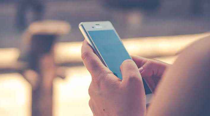 Venda de celular registra maior alta desde 2016, diz IDC Brasil