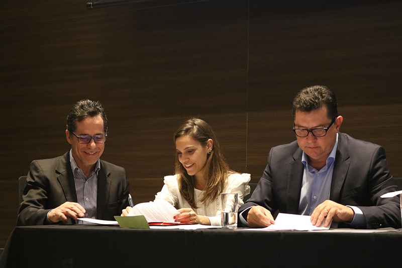 Felício Rocho e hospital francês assinam acordo de cooperação internacional médica
