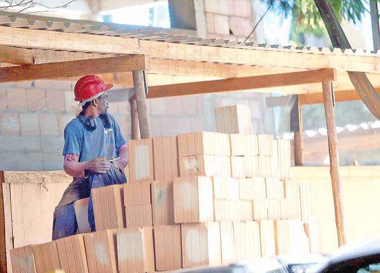 Comércio de material de construção deve crescer
