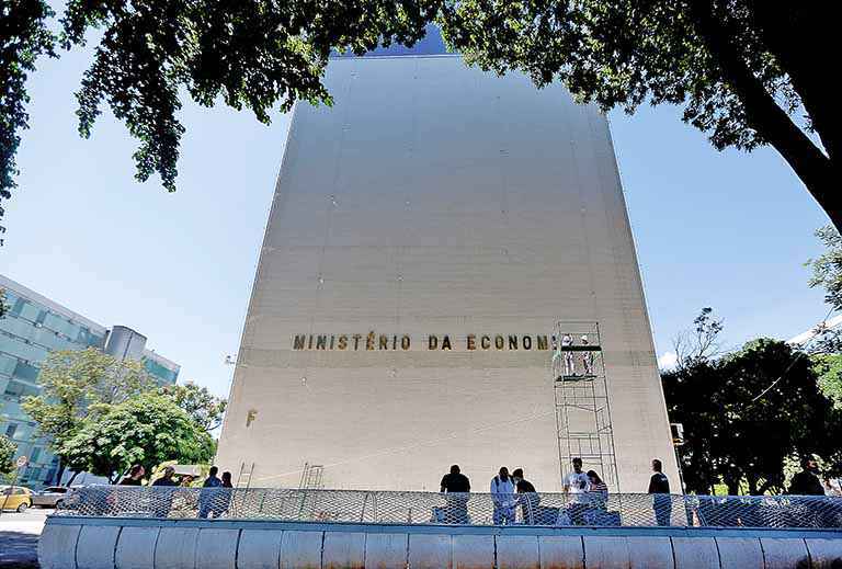 Projeto prevê descontos em parte da dívida ativa da União