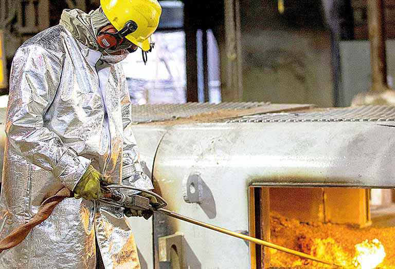 Produção de aço cai 13,4% em agosto
