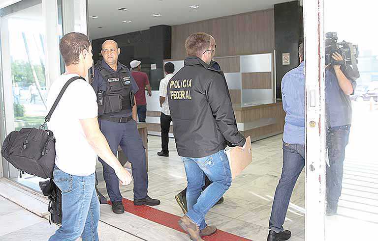 Auditores do Mapa são investigados por propina