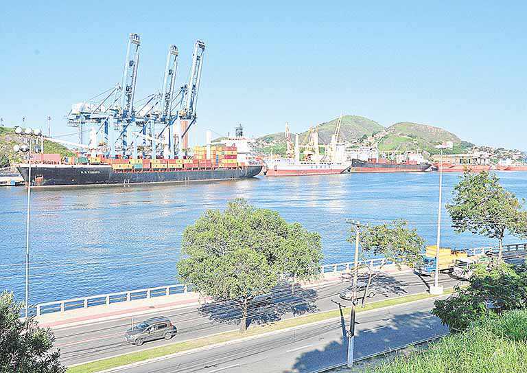 Superávit da balança comercial sobe 11% no Estado