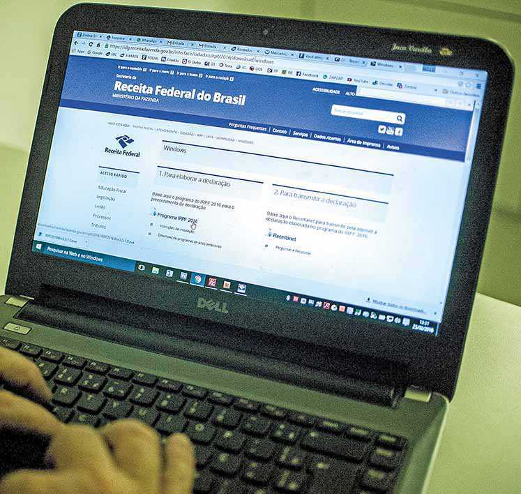 Brasil é líder no tempo gasto com pagamento de impostos