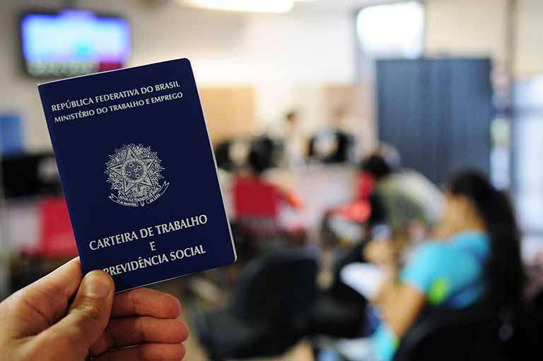 Minas tem saldo positivo de empregos em setembro