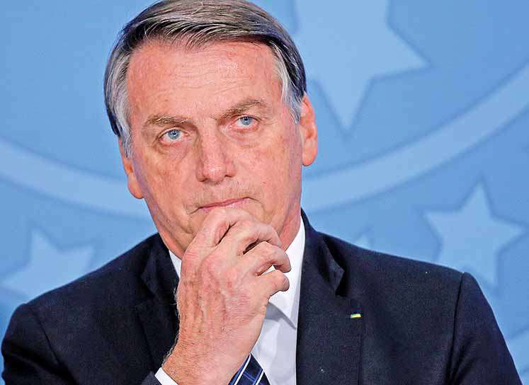 Bolsonaro pede juros compatíveis com Selic