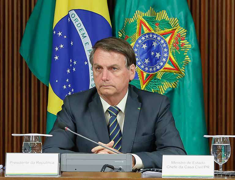 Bolsonaro lança partido com forte apelo religioso