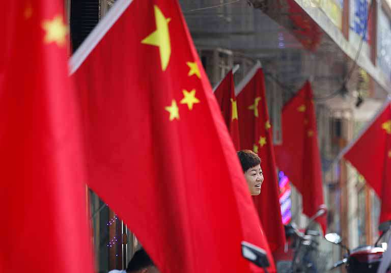 China ampliará acesso a mercado para capital estrangeiro e reduzirá barreiras comerciais