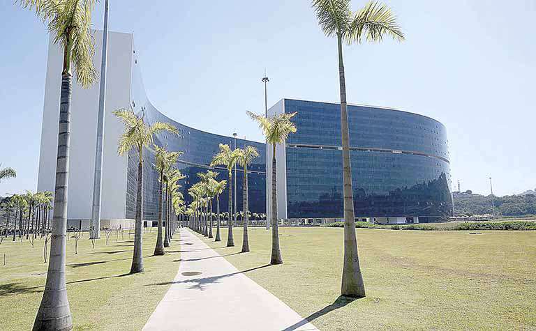 Servidor estadual poderá receber o 13º salário apenas no próximo ano