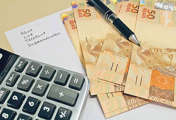 Inadimplentes podem ter desconto de até 98%