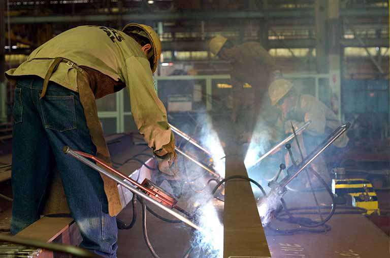 Produção industrial no País cresce 0,3% de agosto para setembro