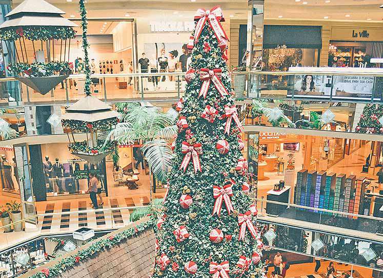 Vendas do Natal devem crescer 3,62% na Capital