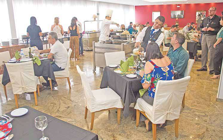Restaurante-escola promove viagem às origens