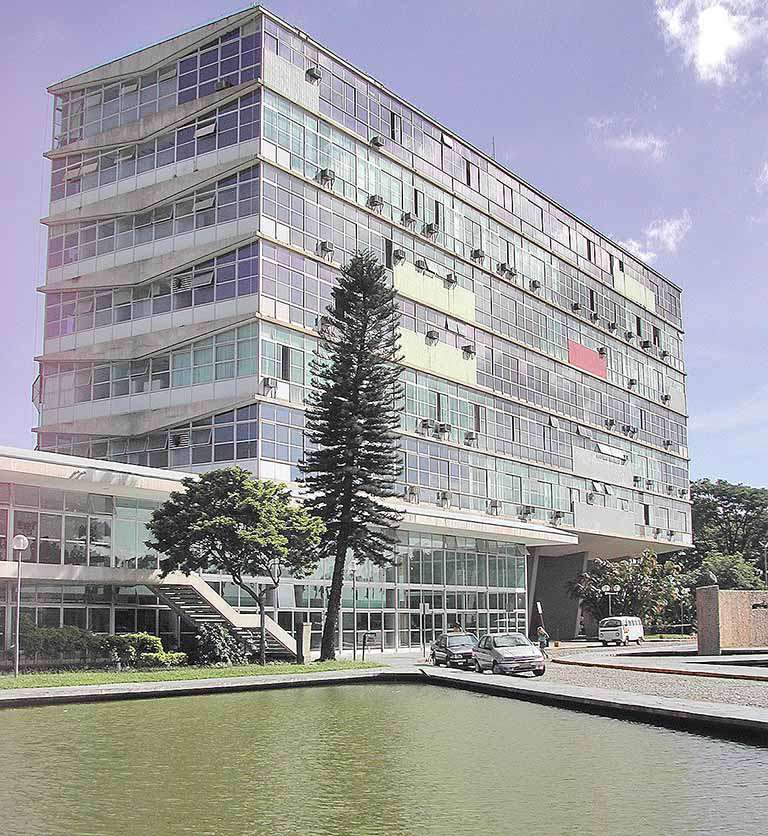 O avanço das universidades públicas