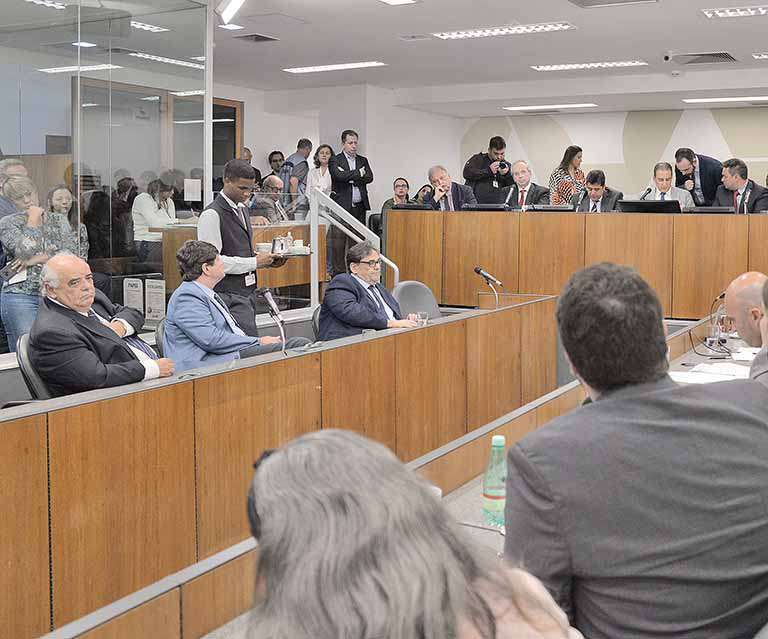 Proposição foi tema de audiência realizada ontem na Assembleia Legislativa de Minas Gerais - Crédito: Daniel Protzner