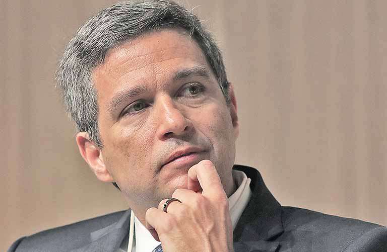 Campos Neto diz que moeda digital ajuda em descentralização de operações financeiras