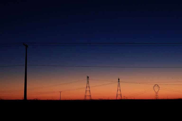 Contas de luz seguirão com bandeira tarifária amarela em janeiro
