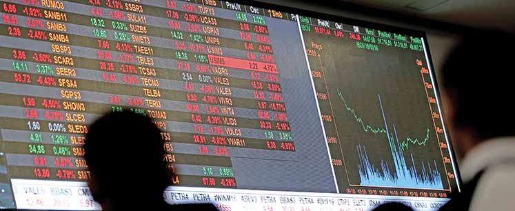 Ibovespa fecha em alta com BTG e Sabesp como destaques em meio a balanços e dados de inflação