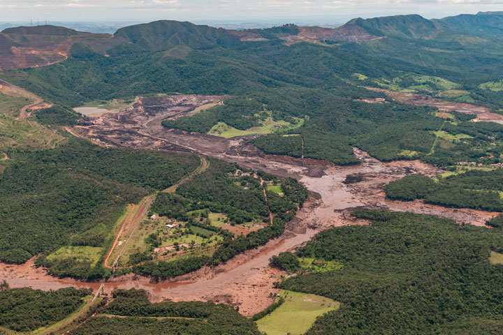 Vale e Fiemg assinam termos de cooperação técnica e doação de recursos para Brumadinho