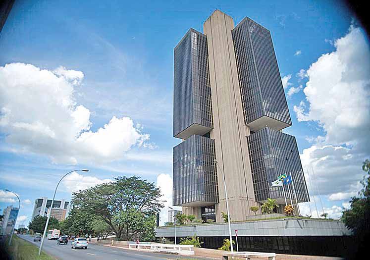 EDITORIAL | Antes tarde do que nunca