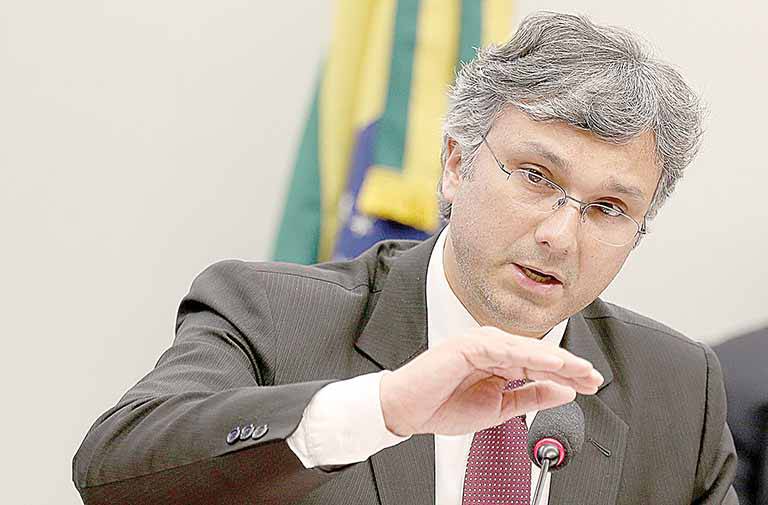 Técnico de carreira, Esteves Colnago foi ministro do Planejamento no governo Temer - Crédito: Wilson Dias/Agência Brasil