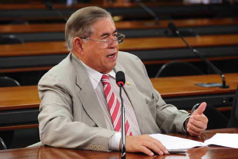 Ex-governador Newton Cardoso é denunciado pelo MPF
