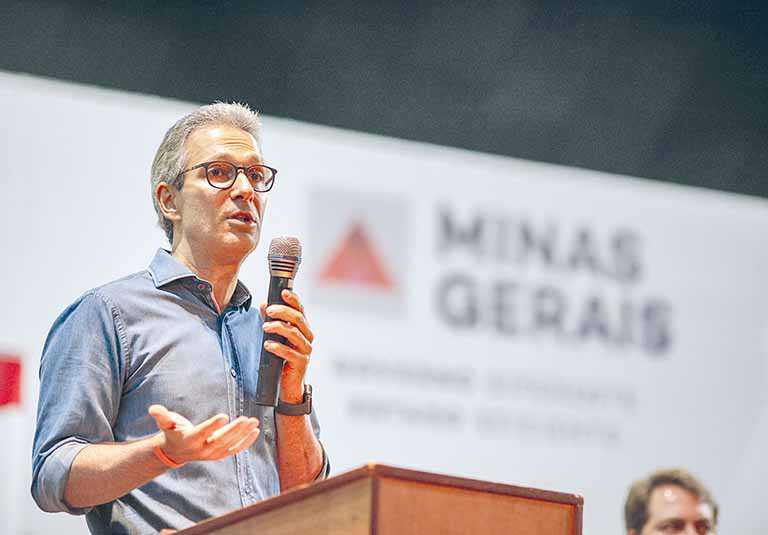 Sem aprovar o plano de recuperação fiscal, Zema descarta acerto com prefeituras - Crédito: Pedro Gontijo / Imprensa MG

O Governado de Minas Gerais Romeu Zema participou de encontro com prefeitos de diversas regiões de Minas Gerais na manhã desta terça feira no Auditório JK na Cidade Administrativa de Minas Gerais

Foto: Pedro Gontijo / Imprensa MG