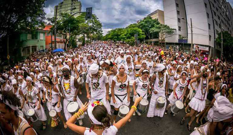 CURTAS DC MAIS | 06/02