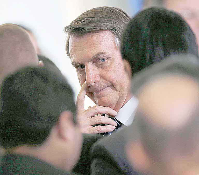 Governo quer atrair empresas estrangeiras para licitações