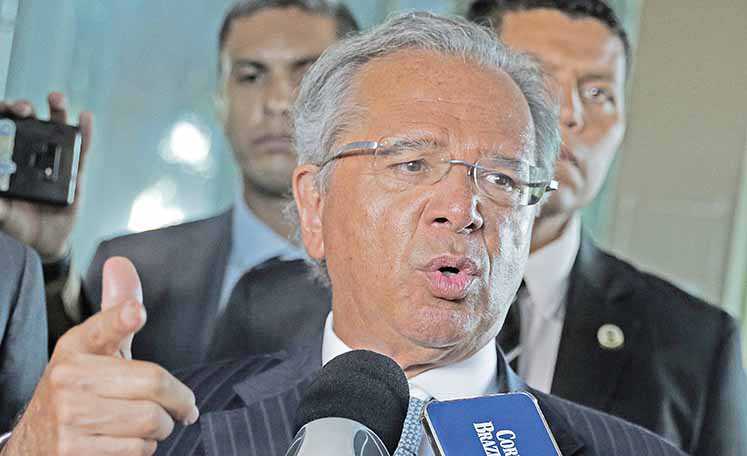 Declaração de Paulo Guedes sobre o funcionalismo público gerou pôlemica na sexta-feira - Crédito: Valter Campanato / Agência Brasil